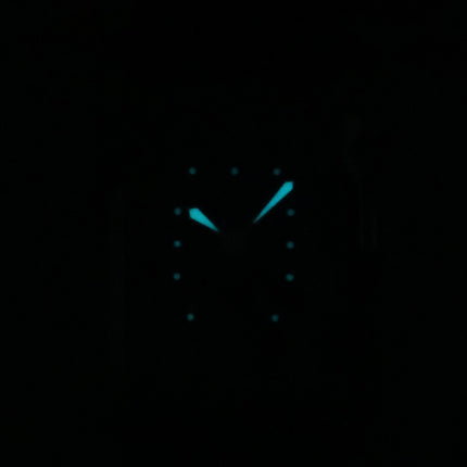 Montre homme Oris rectangulaire, bracelet cuir, cadran vert, automatique, 01-561-7783-4063-07-5-19-16