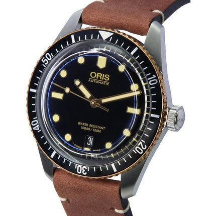 Oris Divers Sixty Five Cadran Noir Automatique 01 733 7707 4354-07 5 20 45 100M Montre Homme