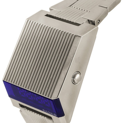 Montre homme Bulova Computron Archive Series en acier inoxydable, cadran bleu, mouvement à quartz 96C139, remise à neuf