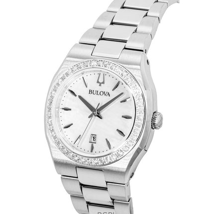 Montre femme Bulova Surveyor Diamond en acier inoxydable et nacre, cadran à quartz 96R245
