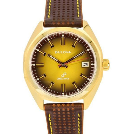 Montre homme Bulova Jet Star avec bracelet en cuir et cadran doré 97B214