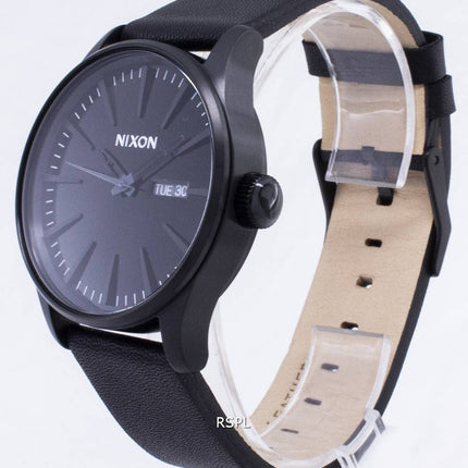 Montre Nixon Quartz Sentry cuir noir A105-001-00 homme