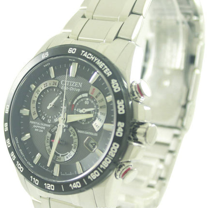 Citoyen atomique Perpétuel Chronographe Eco-Drive montre pour hommes AT4008-51E
