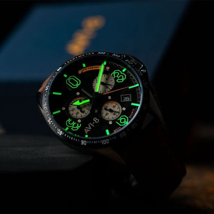 Montre chronographe AVI-8 P-51 Mustang Blakeslee édition Imperial War Museums cadran noir Lambeth à quartz AV-4077-07 pour homme