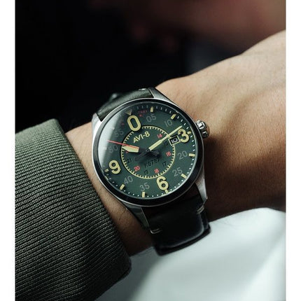 Montre automatique pour homme AVI-8 Spitfire Smith Reading avec bracelet en cuir et cadran vert AV-4090-03