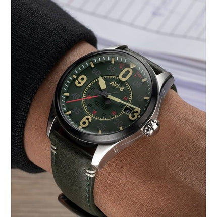 Montre automatique pour homme AVI-8 Spitfire Smith Reading avec bracelet en cuir et cadran vert AV-4090-03