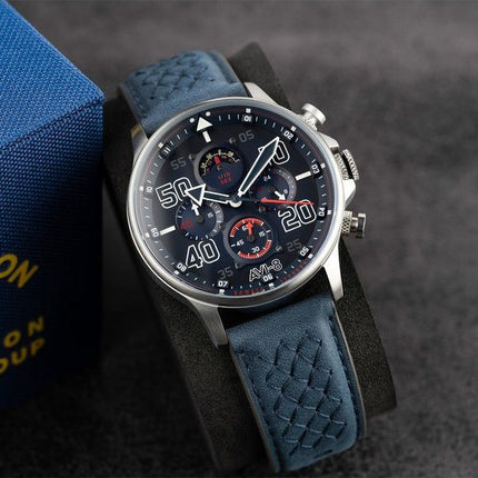Montre pour homme AVI-8 Hawker Typhoon Rb396 Sheila Chronographe Édition limitée Volkel Cadran bleu Quartz AV-4093-07