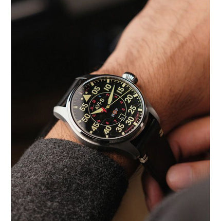 AVI-8 Hawker Hurricane Kenley Clowes Automatique Cadran Noir AV-4097-03 Montre Homme