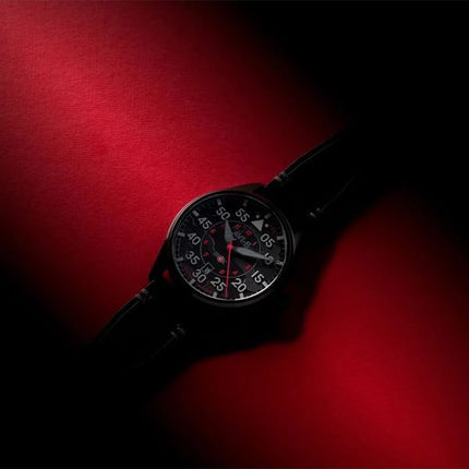 Montre pour homme AVI-8 Hawker Hurricane Clowes automatique Night Reaper édition limitée Night Shadow cadran noir AV-4097-05