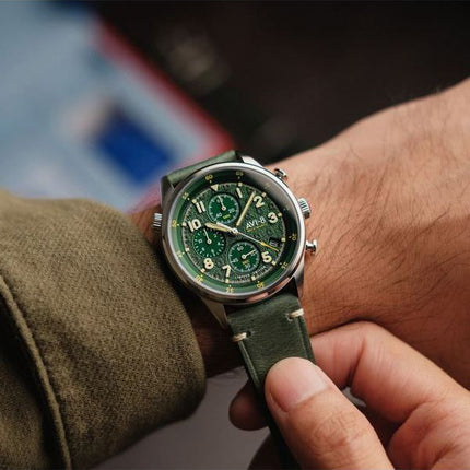 AVI-8 Flyboy Royal British Legion Tri-Service Chronographe Édition Limitée Marlborough Lines Cadran Vert Quartz AV-4102-RBL-03 H