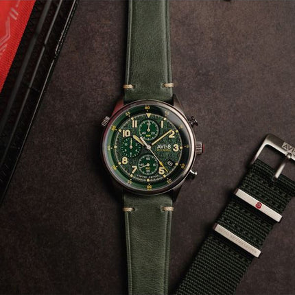 AVI-8 Flyboy Royal British Legion Tri-Service Chronographe Édition Limitée Marlborough Lines Cadran Vert Quartz AV-4102-RBL-03 H