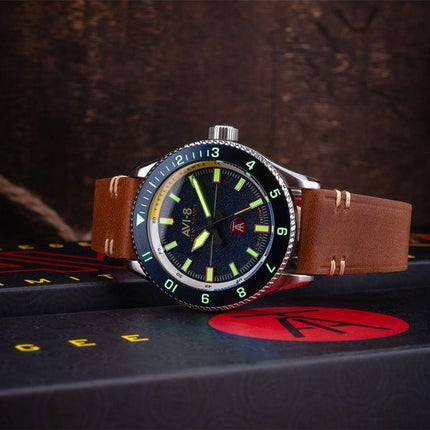 Montre pour homme AVI-8 Flyboy Tuskegee Airmen Meca-Quartz édition limitée Lucera cadran bleu AV-4103-02 avec bracelet supplémen