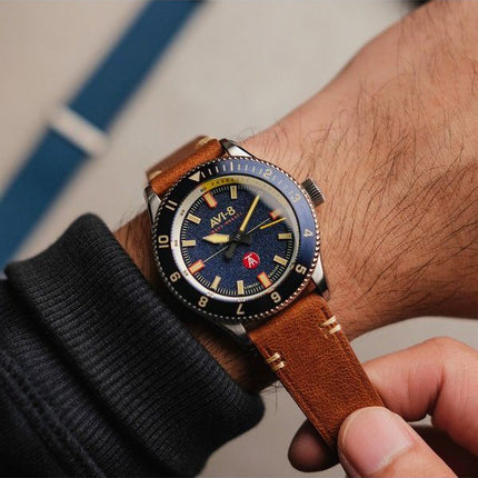 Montre pour homme AVI-8 Flyboy Tuskegee Airmen Meca-Quartz édition limitée Lucera cadran bleu AV-4103-02 avec bracelet supplémen