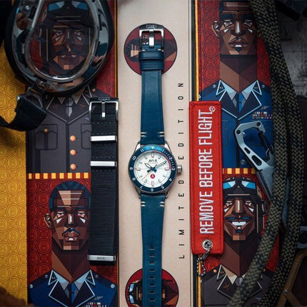 AVI-8 Flyboy Tuskegee Airmen Meca-Quartz Édition limitée Torretto Cadran argenté AV-4103-03 Montre pour homme avec bracelet supp