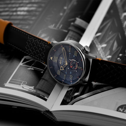 Montre automatique AVI-8 Hawker Typhoon Baldwin avec bracelet en cuir et cadran noir cool pour homme AV-4119-01