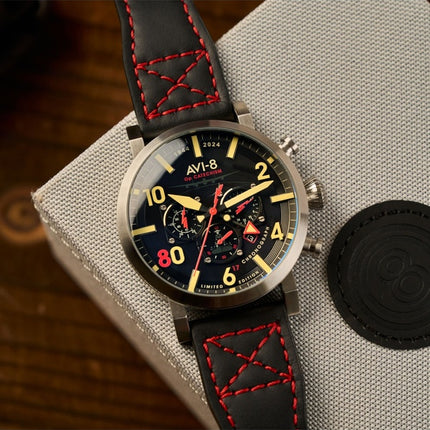 Montre pour homme AVI-8 Dambuster Operation Catechism 80th Dual Time Chronograph Quartz Edition limitée AV-4124-01