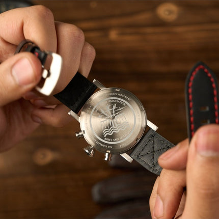 Montre pour homme AVI-8 Dambuster Operation Catechism 80th Dual Time Chronograph Quartz Edition limitée AV-4124-01