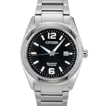 Montre homme Citizen Super Titanium à cadran noir Eco Drive AW1641-81E