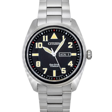 Montre homme Citizen Garrison Super Titanium, cadran noir, Eco Drive BM8560-88E, étanche à 100 m