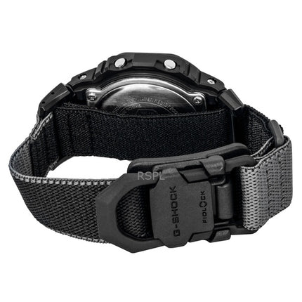 Montre homme Casio G-Shock DW-5600MNC-1 à bracelet textile, mouvement à quartz numérique, étanche à 200 m.