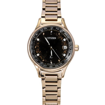 Montre Citizen xC DENPA radiocommandée édition limitée Super Titanium cadran noir Eco-Drive EC1166-74E pour femme