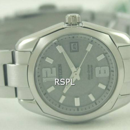 Montre Citizen Eco-Drive titane EW2101-59 a EW2101