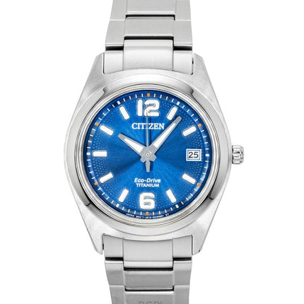 Montre femme Citizen Eco-Drive Super Titanium à cadran bleu FE6151-82L 100M