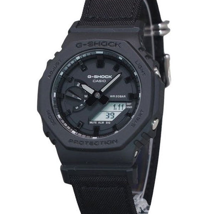 Montre pour homme Casio G-Shock analogique numérique avec bracelet en tissu écologique et cadran noir à quartz GA-2100BCE-1A 200
