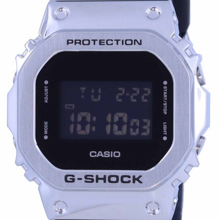Montre pour homme Casio G-Shock avec bracelet en résine numérique GM-5600-1 GM5600-1 200M