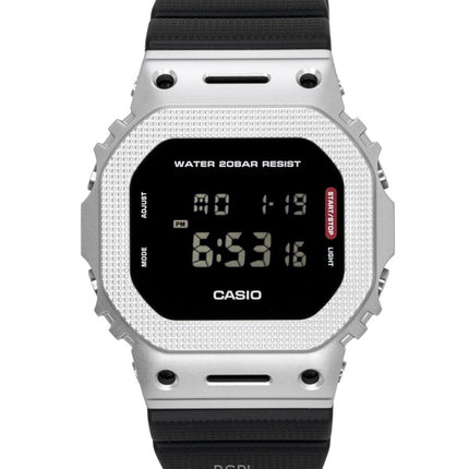 Montre homme Casio G-Shock G-Steel Digital à bracelet en résine biosourcée, mouvement à quartz GM-5600M-1, étanche à 200 m