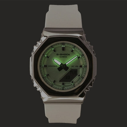 Montre Casio G-Shock GM-S2110SR-7A pour femme, analogique-numérique, cadran vert, bracelet en résine, mouvement à quartz, étanche à 200 m.