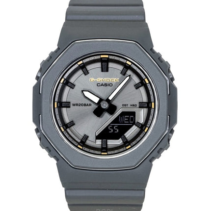 Montre Casio G-Shock pour femme, analogique-numérique, bracelet en résine biosourcée, cadran gris, mouvement à quartz GMA-P2126W-8A, étanche à 200 m