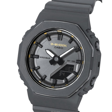 Montre Casio G-Shock pour femme, analogique-numérique, bracelet en résine biosourcée, cadran gris, mouvement à quartz GMA-P2126W-8A, étanche à 200 m