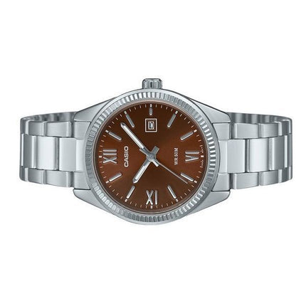 Montre analogique Casio Standard en acier inoxydable avec cadran marron et quartz LTP-1302DD-5AV pour femme