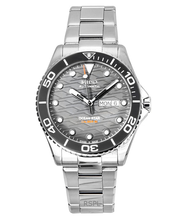 Montre de plongée automatique Mido Ocean Star 200C en acier inoxydable avec cadran gris M042.430.11.081.00 200M pour homme