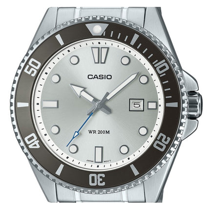 Montre analogique Casio pour homme avec cadran argenté et quartz, en acier inoxydable, 200 m, MDV-107D-7AV
