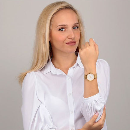 Montre Oui &amp, Me Etoile en acier inoxydable doré avec cadran blanc et quartz ME010295 pour femme