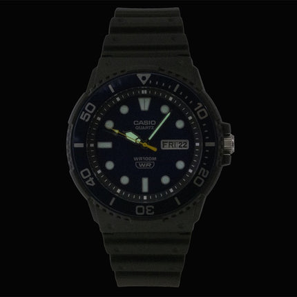 Montre pour homme Casio avec bracelet en résine analogique et cadran bleu à quartz MRW-230H-2EV 100M
