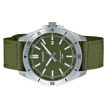 Montre pour homme Casio Standard analogique avec bracelet en tissu et cadran vert à quartz MTP-B155C-3E