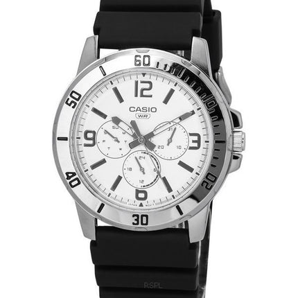 Casio Standard Bracelet en résine analogique Cadran blanc Quartz MTP-VD300-7B MTPVD300-7B Montre pour homme
