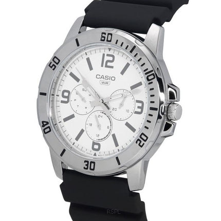 Casio Standard Bracelet en résine analogique Cadran blanc Quartz MTP-VD300-7B MTPVD300-7B Montre pour homme