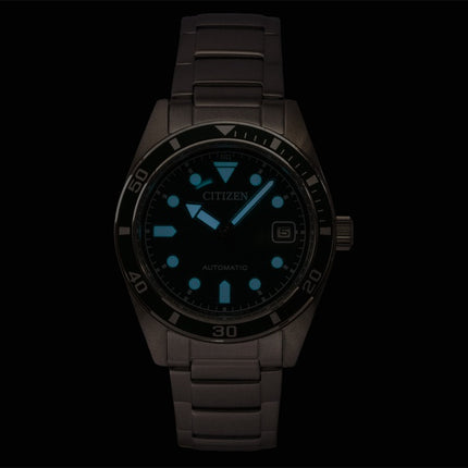Montre homme Citizen NJ0220-52X automatique en acier inoxydable, cadran vert, étanche à 100 m