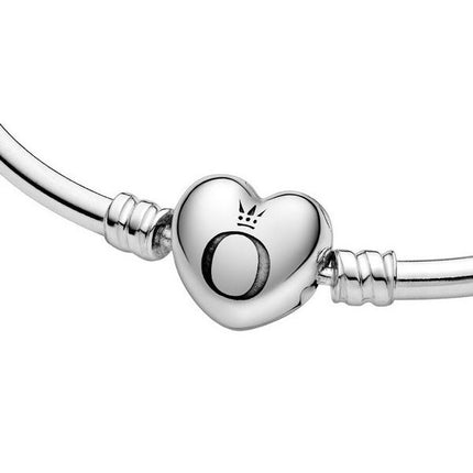 Bracelet jonc à fermoir en cœur Pandora Moments 596268-17 pour femme