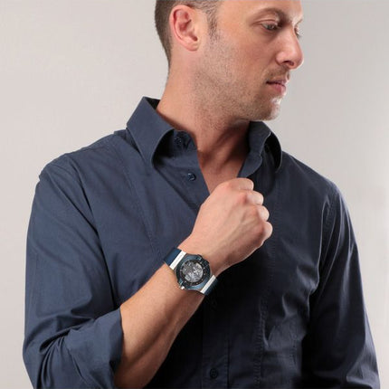 Montre pour homme Maserati Potenza avec bracelet en caoutchouc bleu et cadran squelette argenté automatique R8821108035 100M