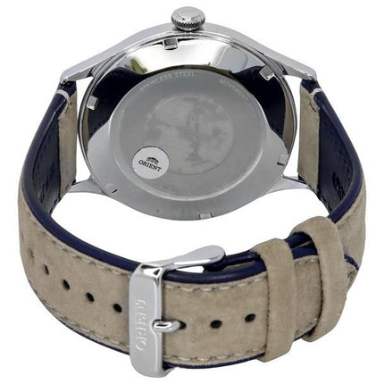 Montre pour homme Orient Bambino version 4 classique avec bracelet en cuir suédé et cadran bleu marine automatique RA-AC0P02L10B