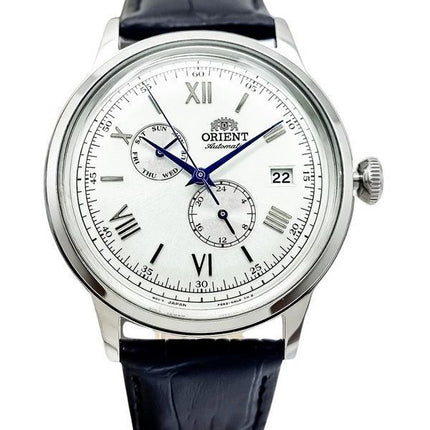 Montre Homme Orient Bambino Version 8 Classique Bracelet Cuir Cadran Blanc Automatique RA-AK0701S10B RA-AK0701S30B