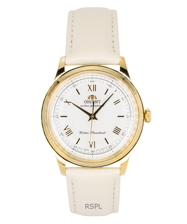 Montre homme Orient Bambino avec bracelet en cuir et cadran blanc solaire RA-WK0001S