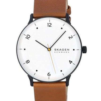 Montre pour homme Skagen Riis avec bracelet en cuir marron moyen et cadran blanc à quartz SKW6883