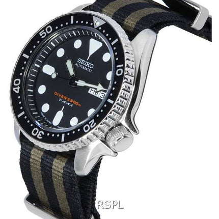 Montre pour homme Seiko Black Dial Automatic Diver SKX007J1-var-NATO21 200M