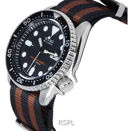 Montre pour homme Seiko Black Dial Automatic Diver SKX007J1-var-NATO22 200M